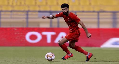 رسميًا.. الدحيل يُعلن ضم الجزائري قديورة بدلاً من فرجاني ساسي